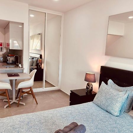 Central Lagos Apt With Marina Views Near Beaches Eksteriør bilde